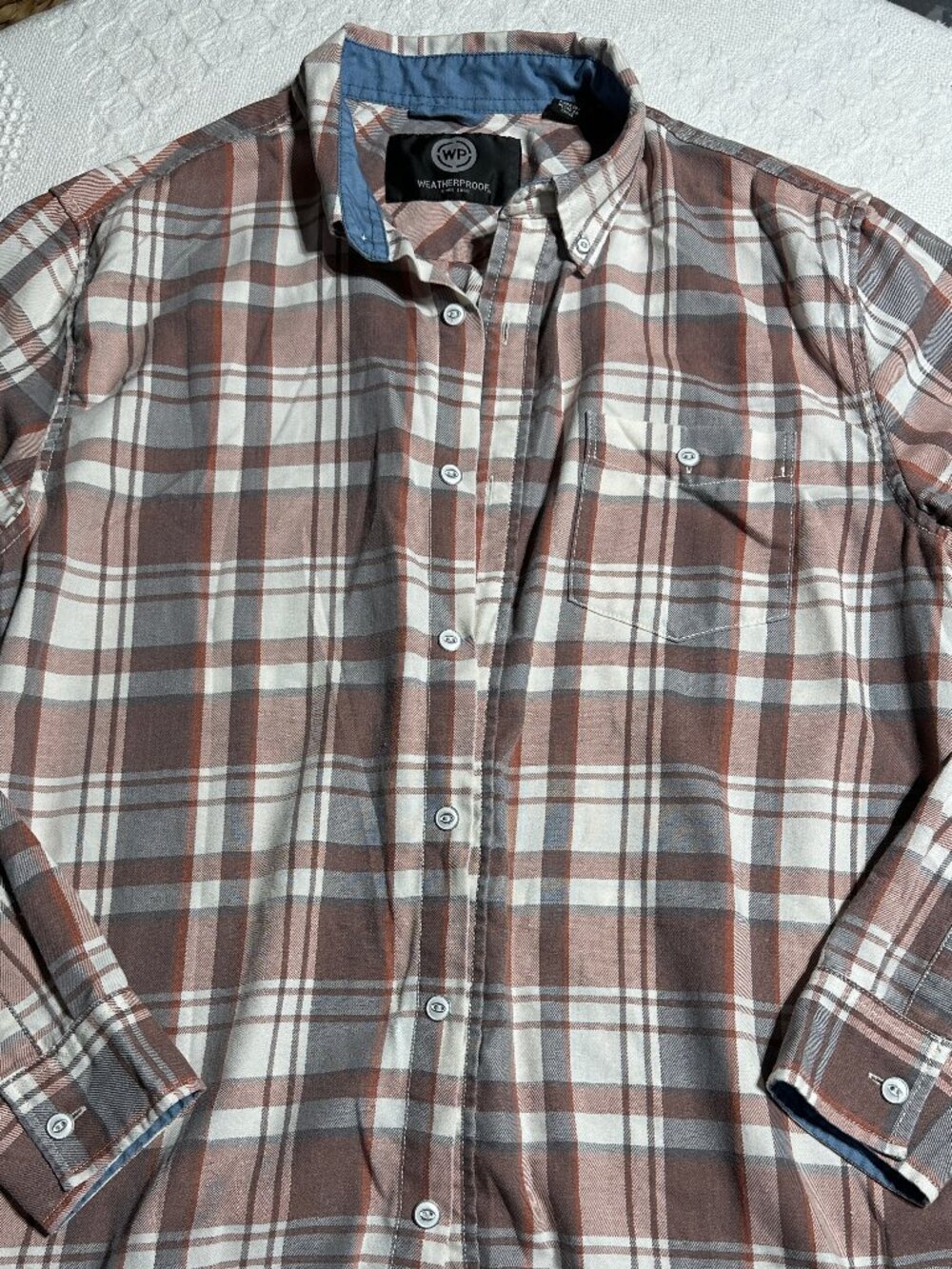 Weatherproof Vintage Men’s M Brown Plaid Flannel Button Down